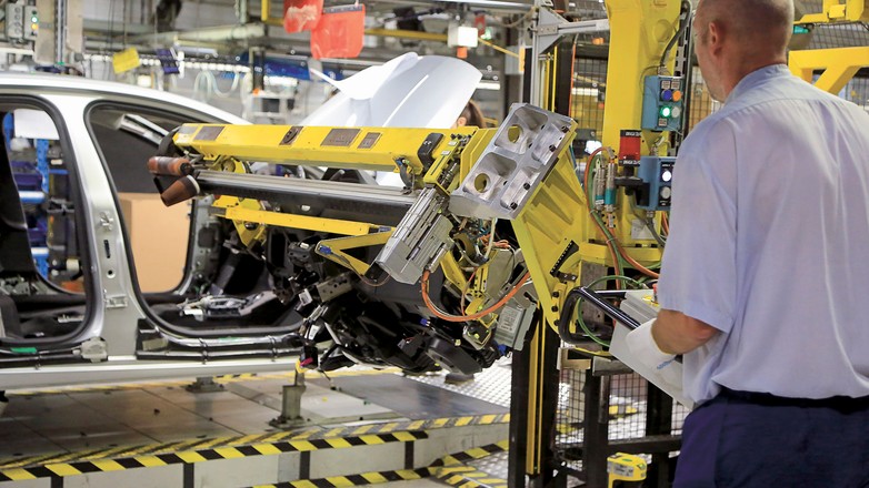 Fabryka Opla w Gliwicach: etapy produkcji Astry na wydziale montażu