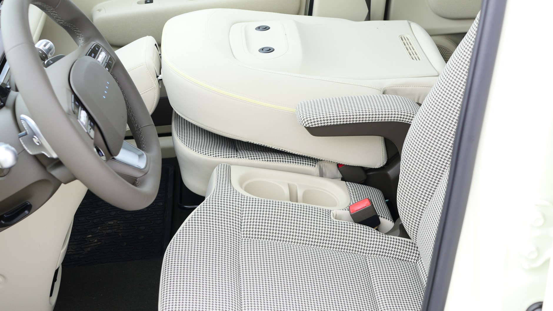 Hyundai Inster: najmniejszy elektryczny Hyundai już w Polsce