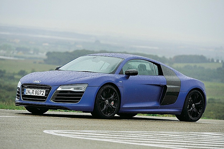 Audi R8 V10 plus