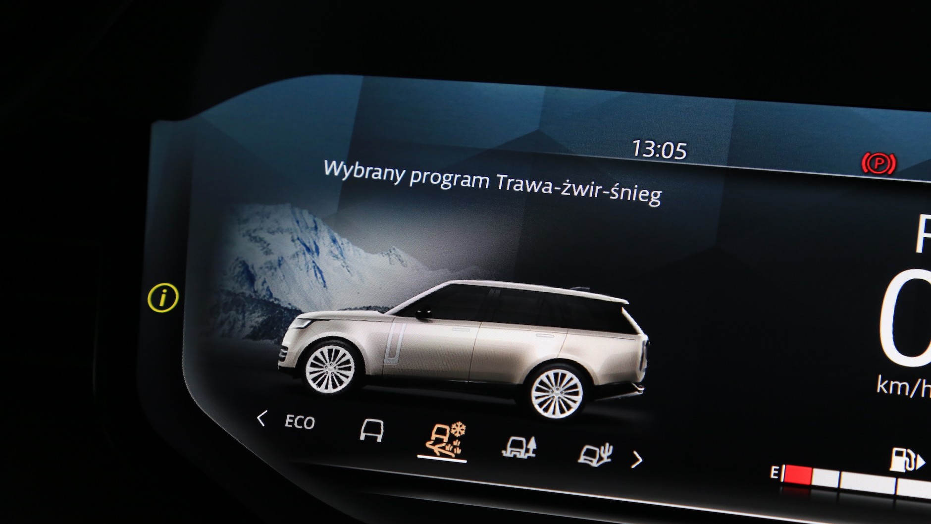 Range Rover LWB P530 First Edition (2022 r., 5. generacja)