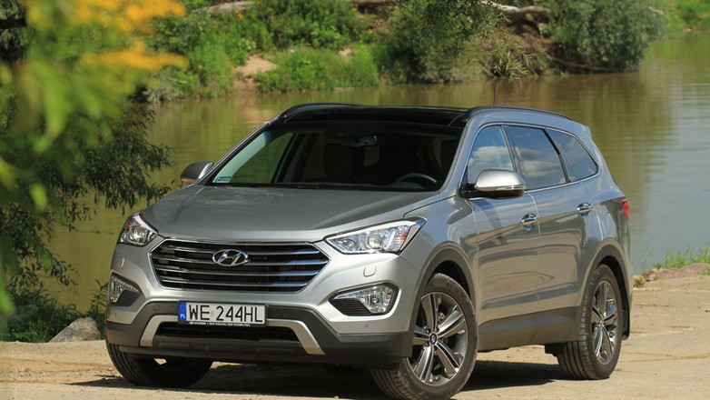 Hyundai Grand Santa Fe