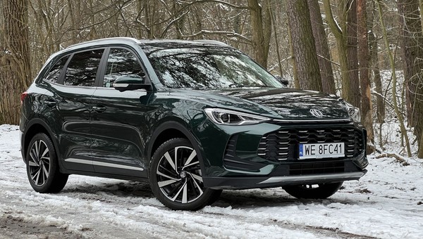 MG ZS (druga generacja; wersja Hybrid+)