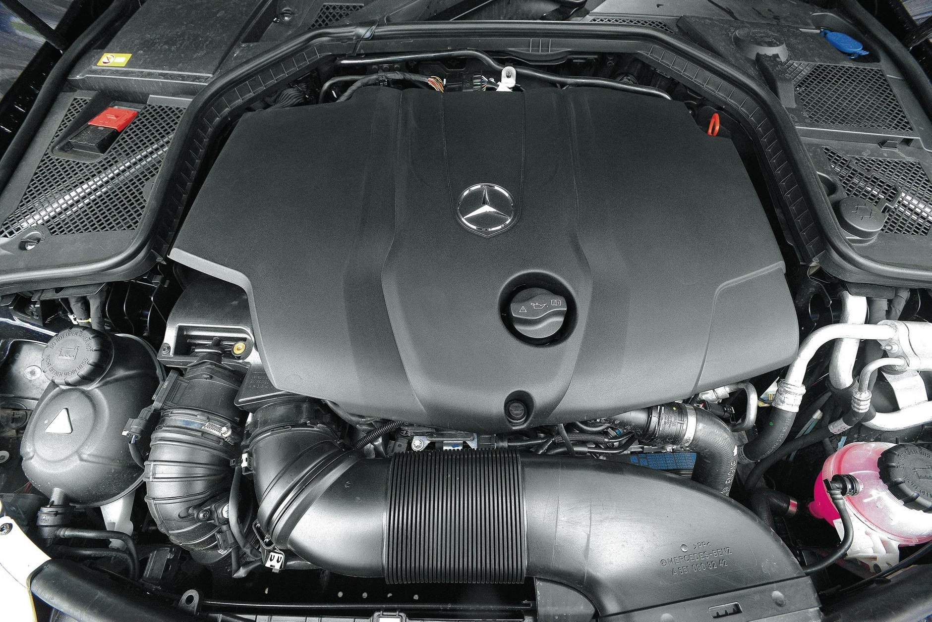 Kia Soul, Nissan Pulsar, Peugeot 308, Volkswagen Passat, Mercedes klasy C