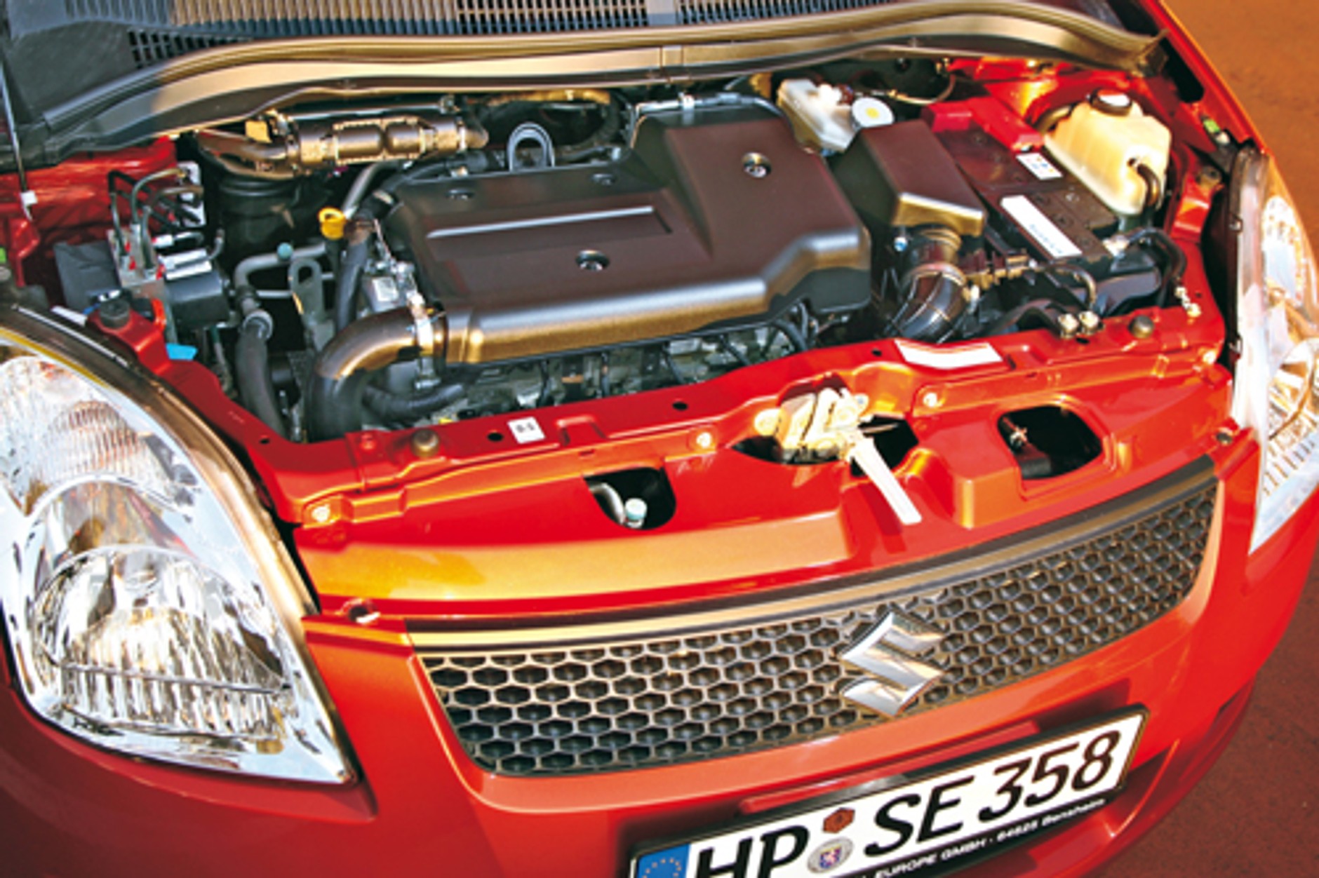 Suzuki Swift - Taki mały, a dziarsko klekocze