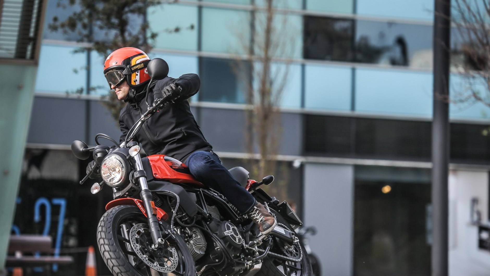 Scrambler w akcji