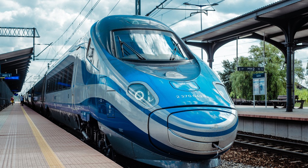 Pociągi EIP (Pendolino) realizują najdroższe połączenia kolejowe w POlsce