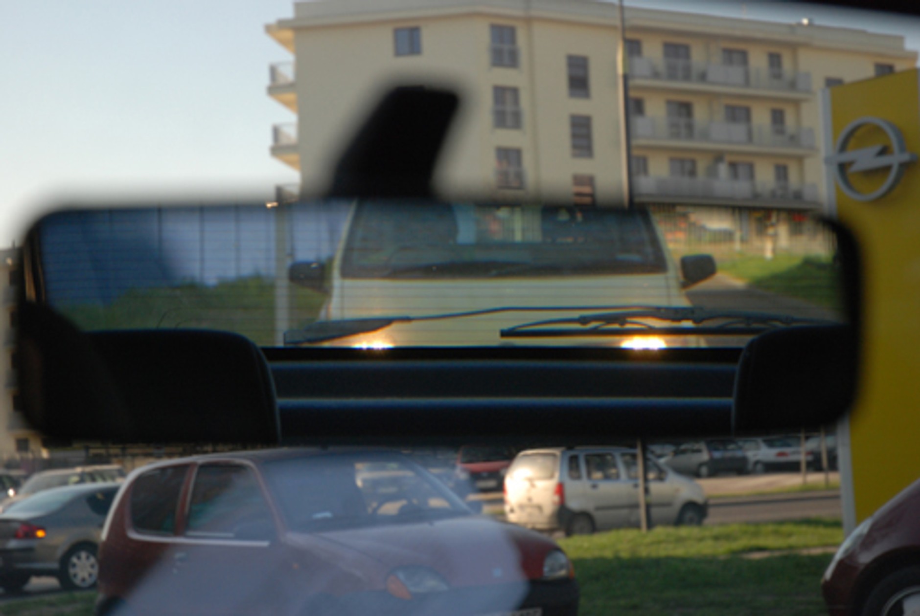 Z lewego pasa - do więzienia