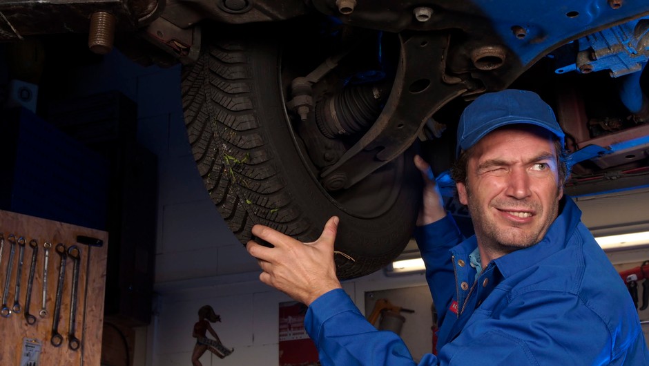 Nie każda diagnoza mechanika okazuje się trafiona. Gorzej, jeśli za błąd fachowca klient musi płacić podwójnie.