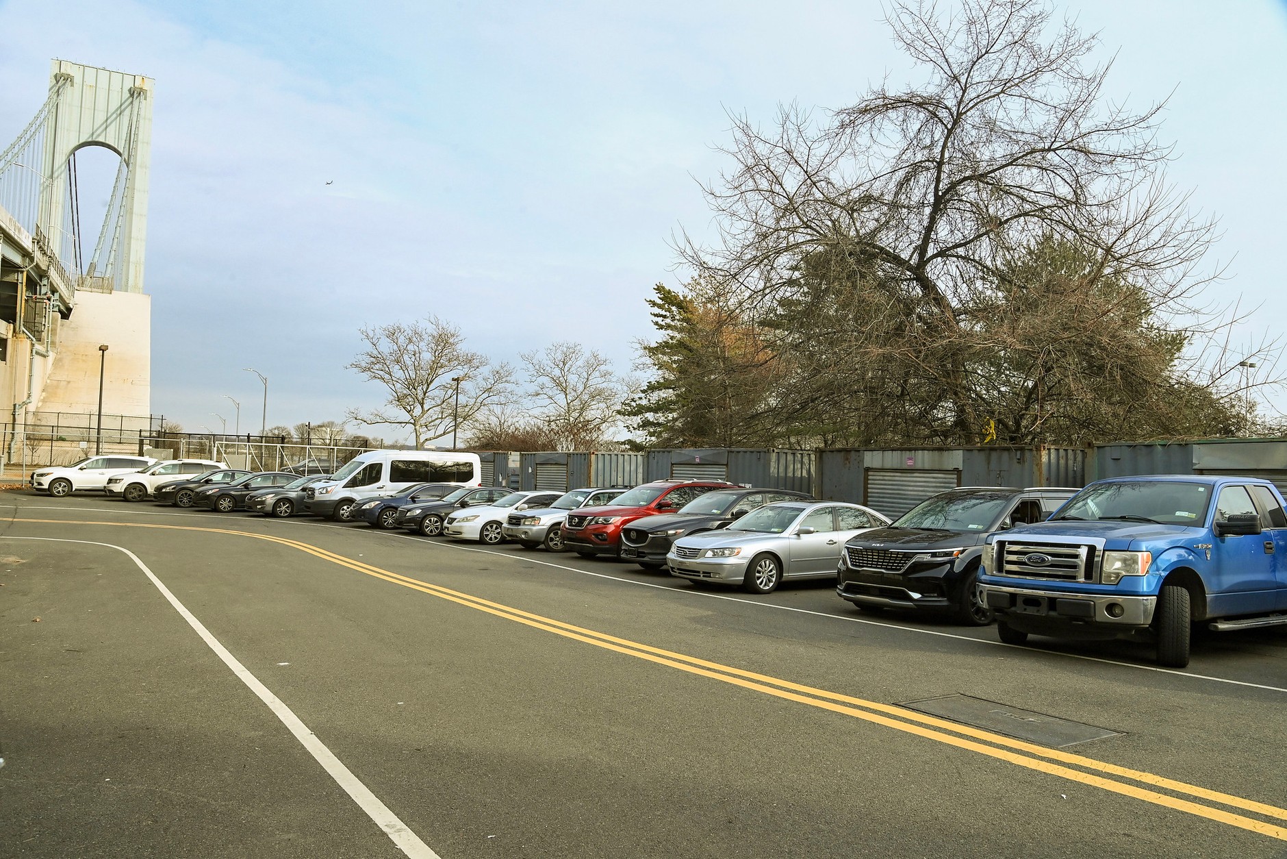 Funkcjonariusze MTA (Metropolitan Transportation Authority) z Nowego Jorku przeprowadzili akcję skierowaną przeciwko kierowcom, którzy ignorują konieczność wnoszenia opłat drogowych