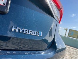 Nasze TOP 10 nowych hybryd. Każda z nich jest dobra i oszczędna. Nie tylko Toyoty
