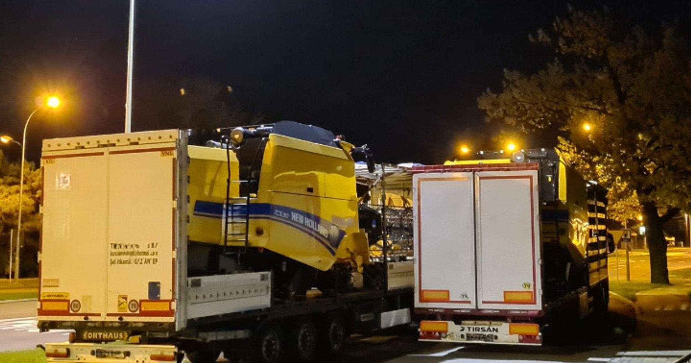 Kierowcy wiozący kombajny nie przestrzegali wytyczonej trasy