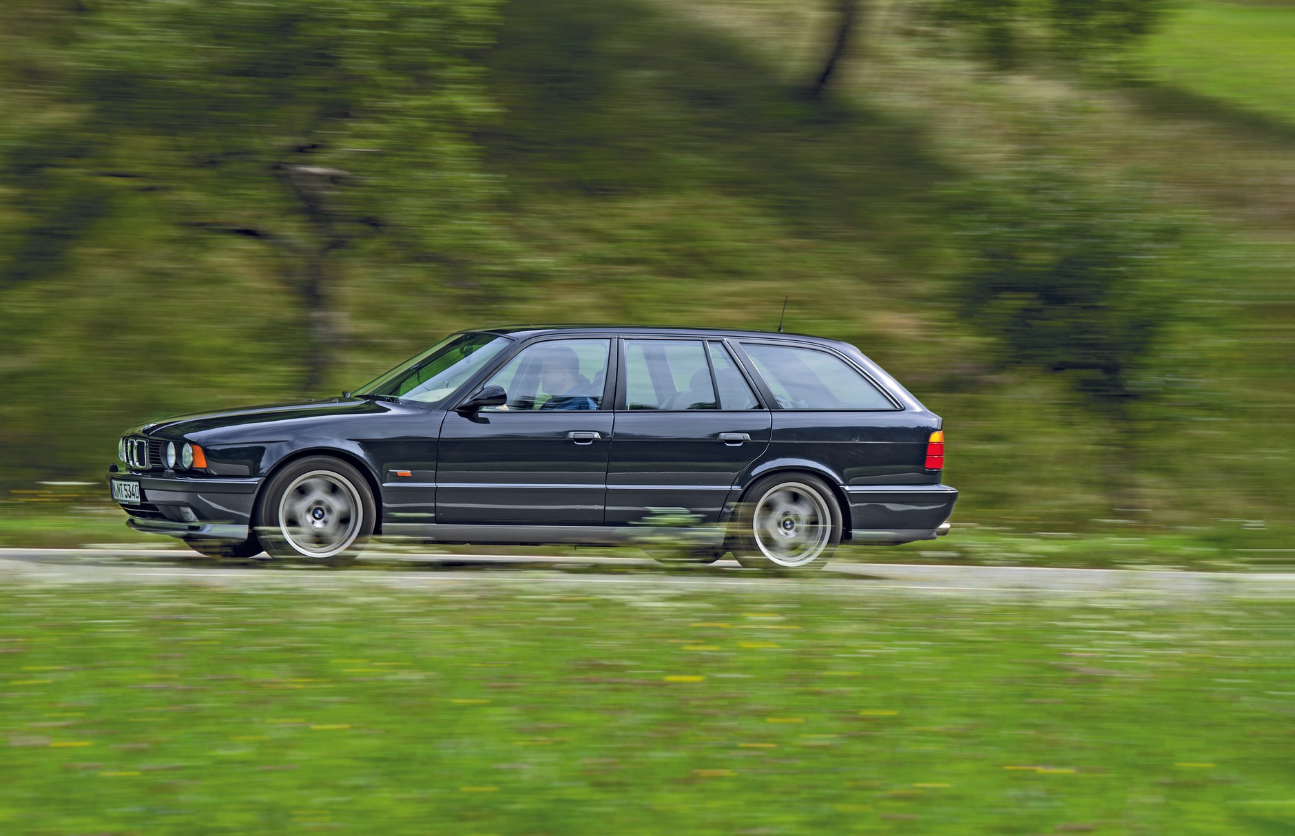 BMW E34 M5 Touring