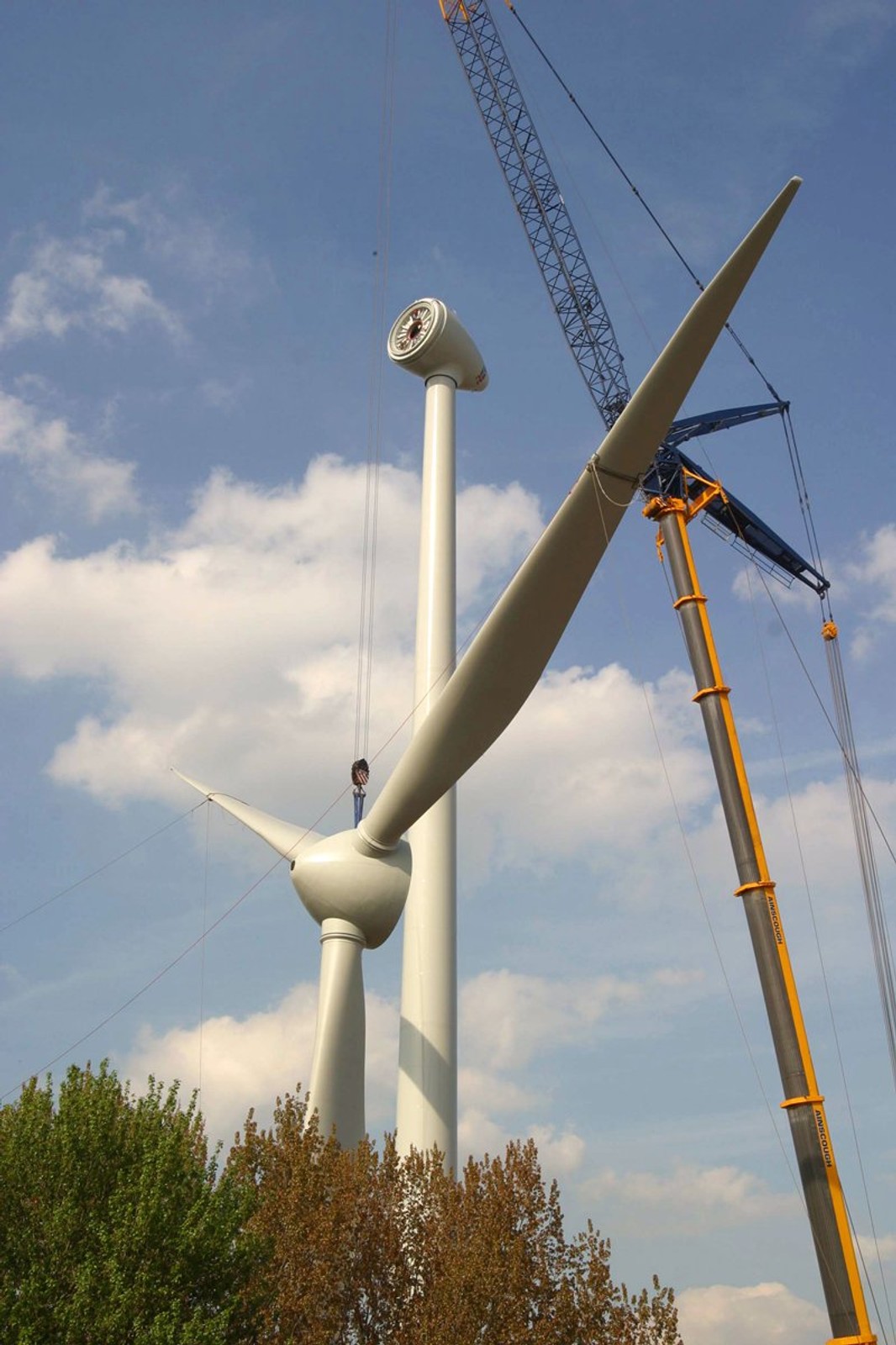 Trzecia elektrownia wiatrowa dla brytyjskiego zakładu Ford w Dagenham