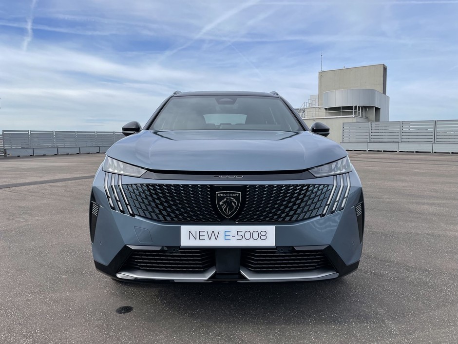 Nowy Peugeot 5008