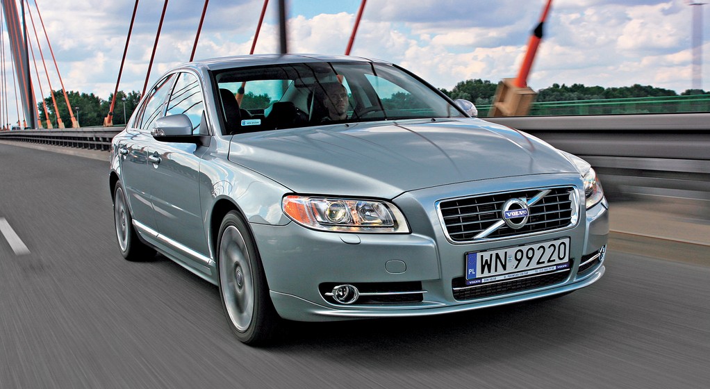 VOLVO S80 II (2006-16)