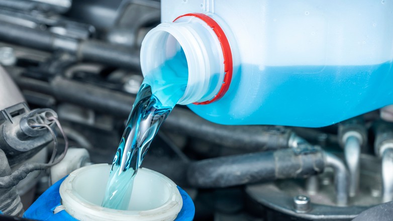 Jak dobrać płyn chłodniczy do samochodu? Kolor ma znaczenie