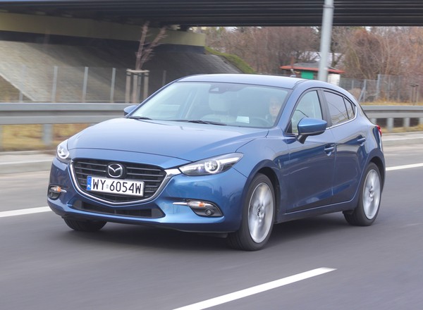 Mazda 3 2.0 - dużo wdzięku i solidnej techniki | TEST