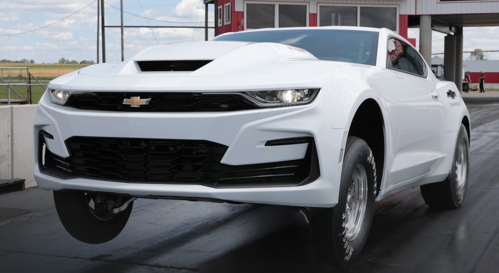 Chevrolet Camaro COPO 572 2021