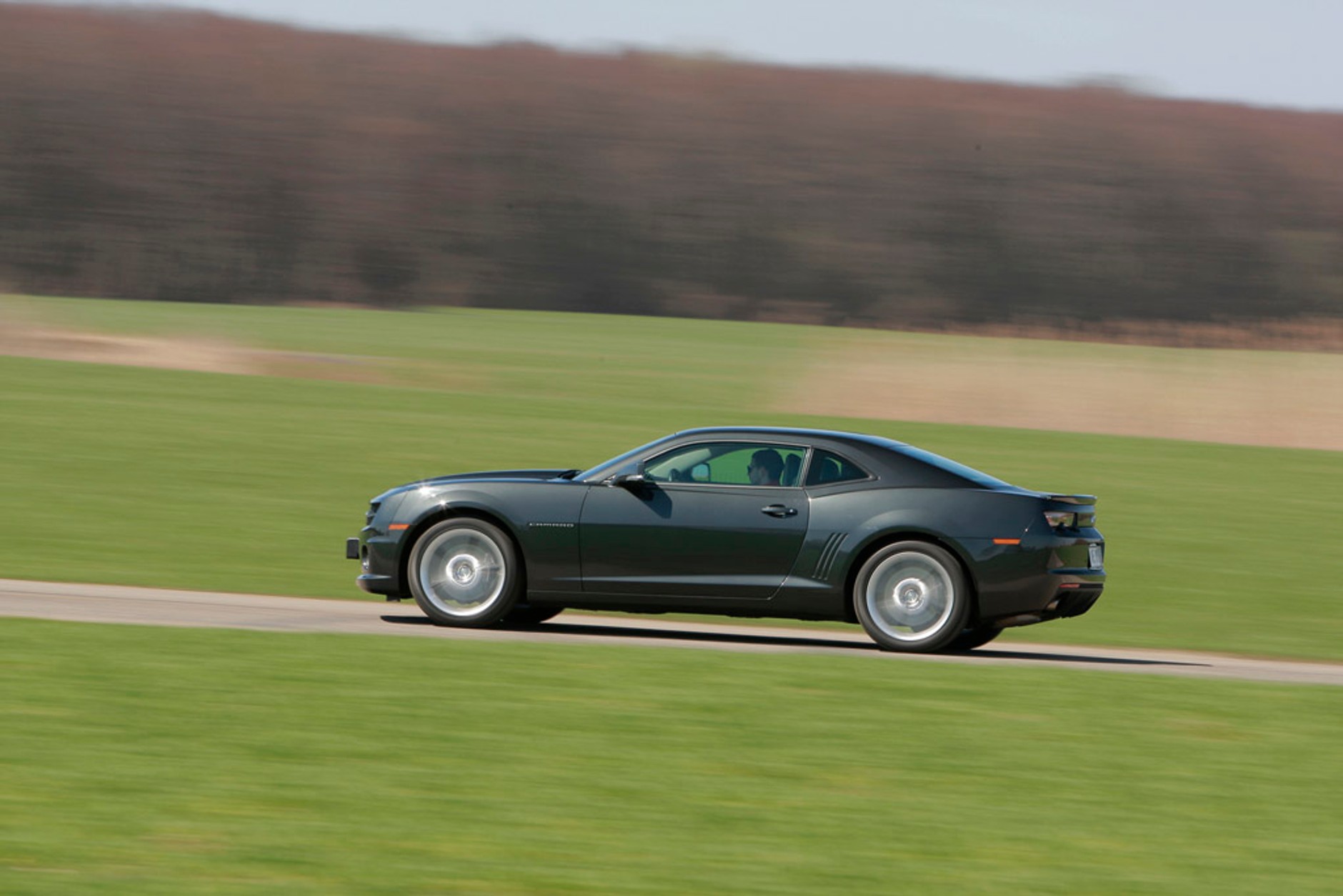 Kuba Giermaziak testuje dla nas Chevroleta Camaro