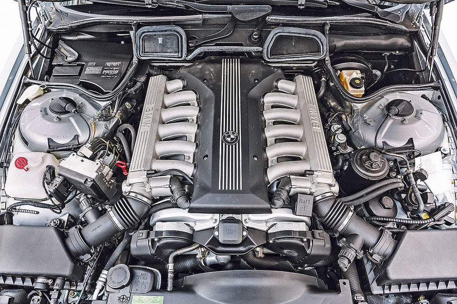 Najciekawsze BMW z silnikiem V12