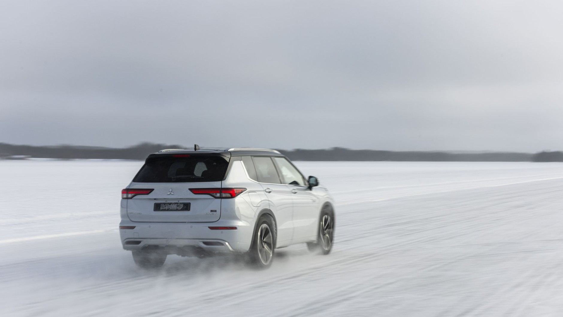 Mitsubishi Outlander PHEV pojawi się w Europie pod koniec 2024 r.