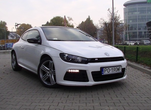 VW Scirocco R: Dla fanów mocnych wrażeń