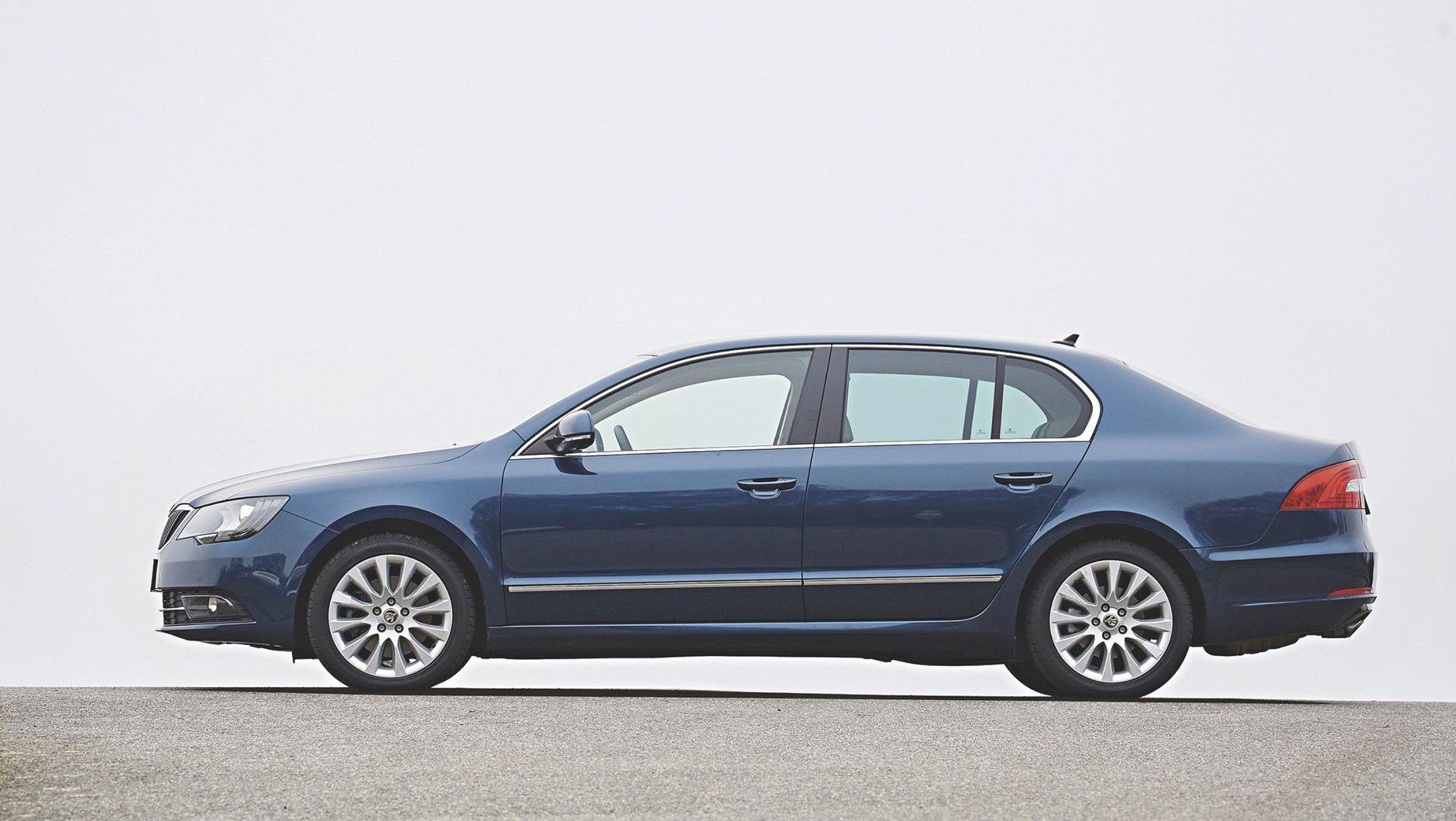 Skoda Superb 2.0 TDI.