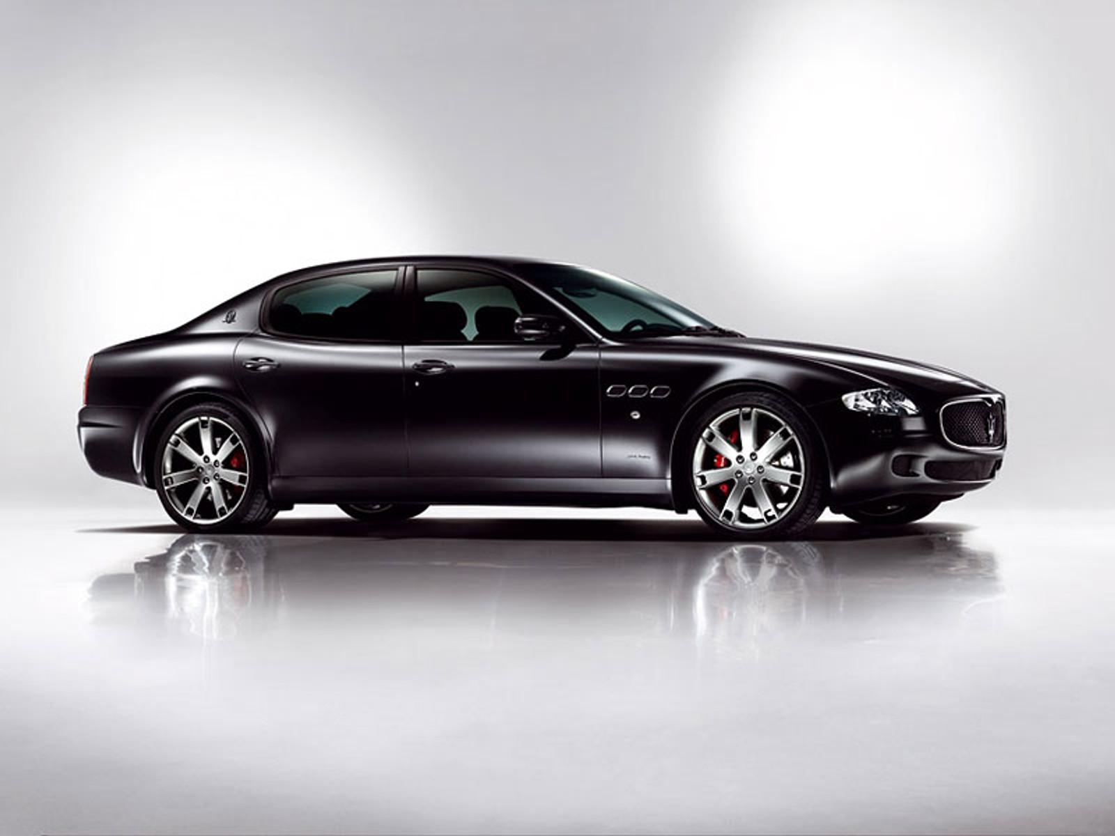 IAA Frankfurt 2007: Maserati Quattroporte Sport GT S – jeszcze bardziej sportowo-luksusowe