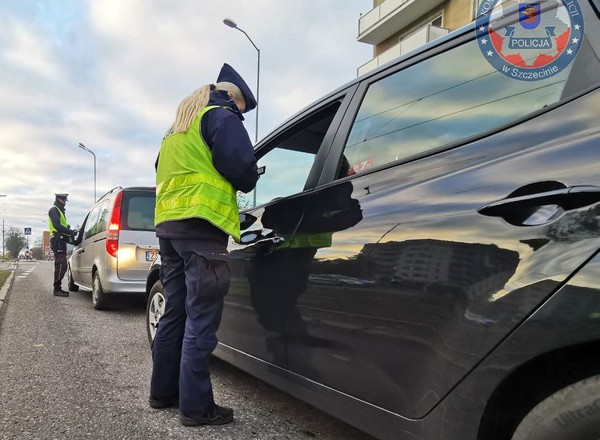 10 nietrzeźwych i 140 piratów drogowych. To wszystko w jeden weekend