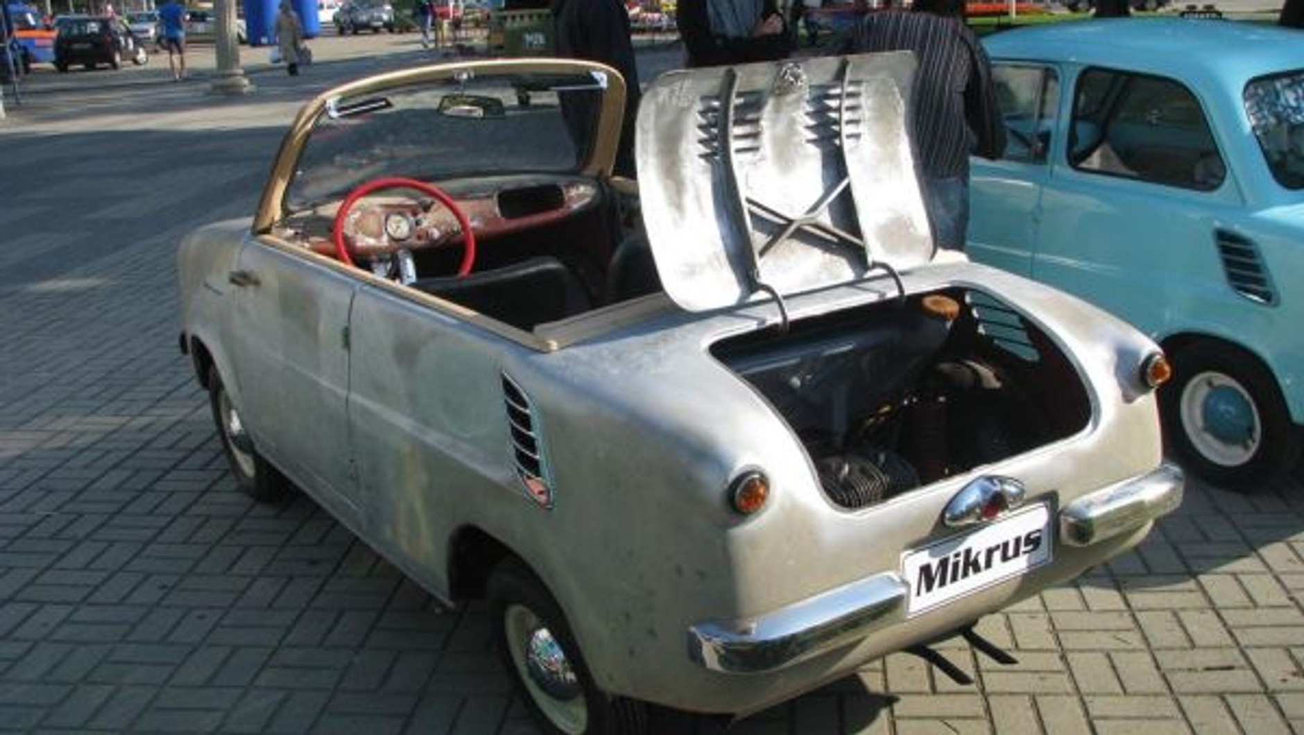 Mikrusa MR-300 w wersji kabriolet