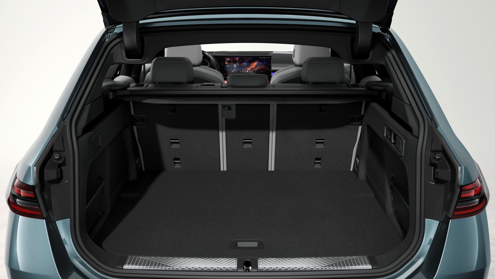 BMW serii 5 Touring (kod G61; od 2024 r.)