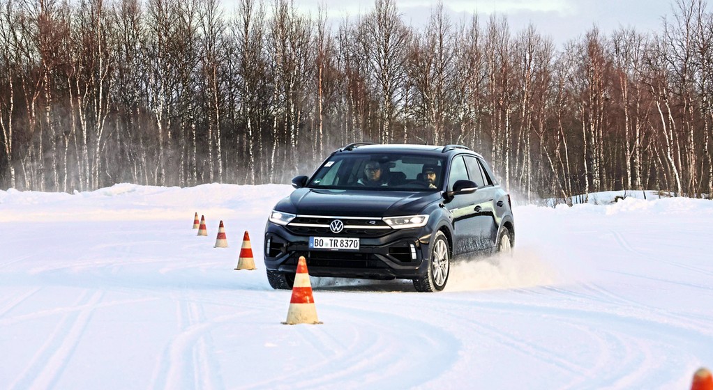 Test opon zimowych do SUV-ów 2025