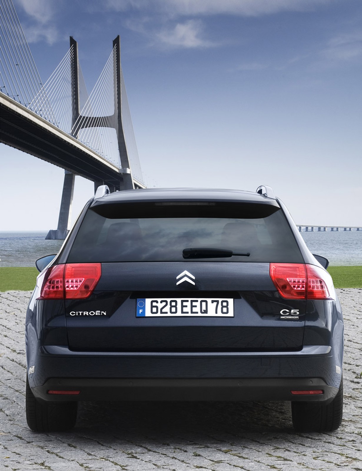 Citroën C5 1.6 HDi: limuzyna prawie jak ciężarówka