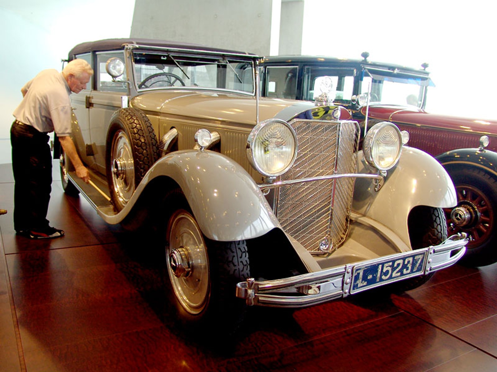 Mercedes-Benz Muzeum: 120 lat historii na 9 piętrach - 1. część (galeria)