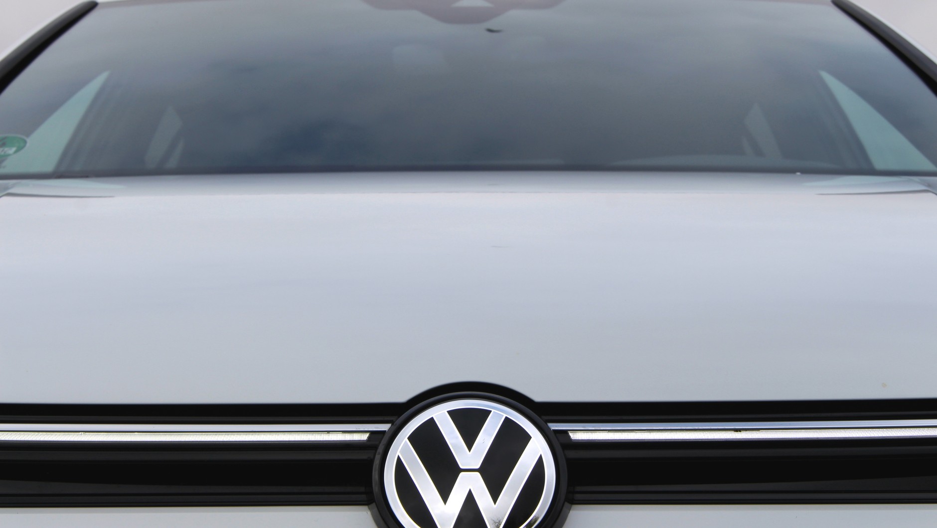 Oszustwa na sprzedaż używanych Volkswagenów nie jest nowością. Wcześniej w podobnych nieprawdziwych ofertach pojawiały się Audi i Mercedesy 