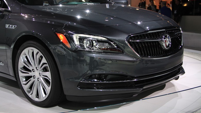 Buick LaCrosse (Detroit 2016)