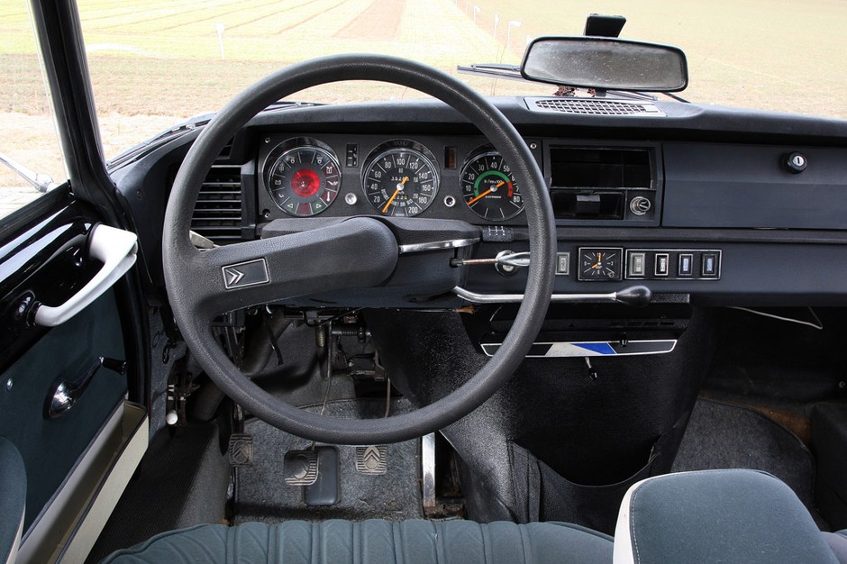 Citroen DS: Bogini z Francji