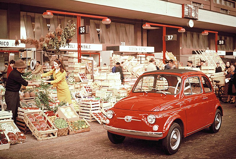 Historia Fiata 500 i 600 w fotografii (90 zdjęć)