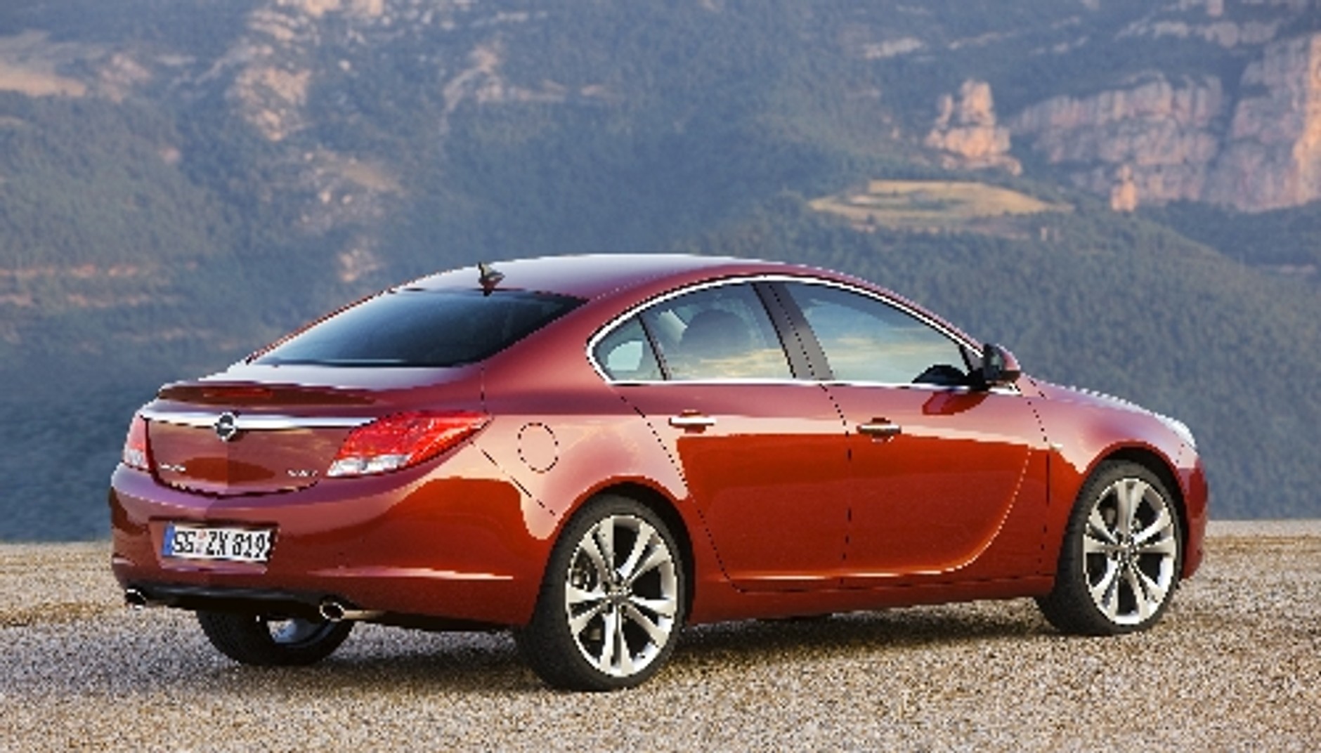 Opel Insignia już w Polsce. Znamy ceny następcy Vectry