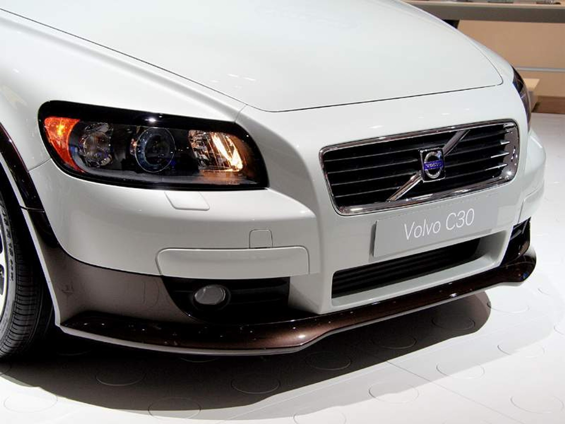 Volvo C30: pierwsze wrażenia z Paryża