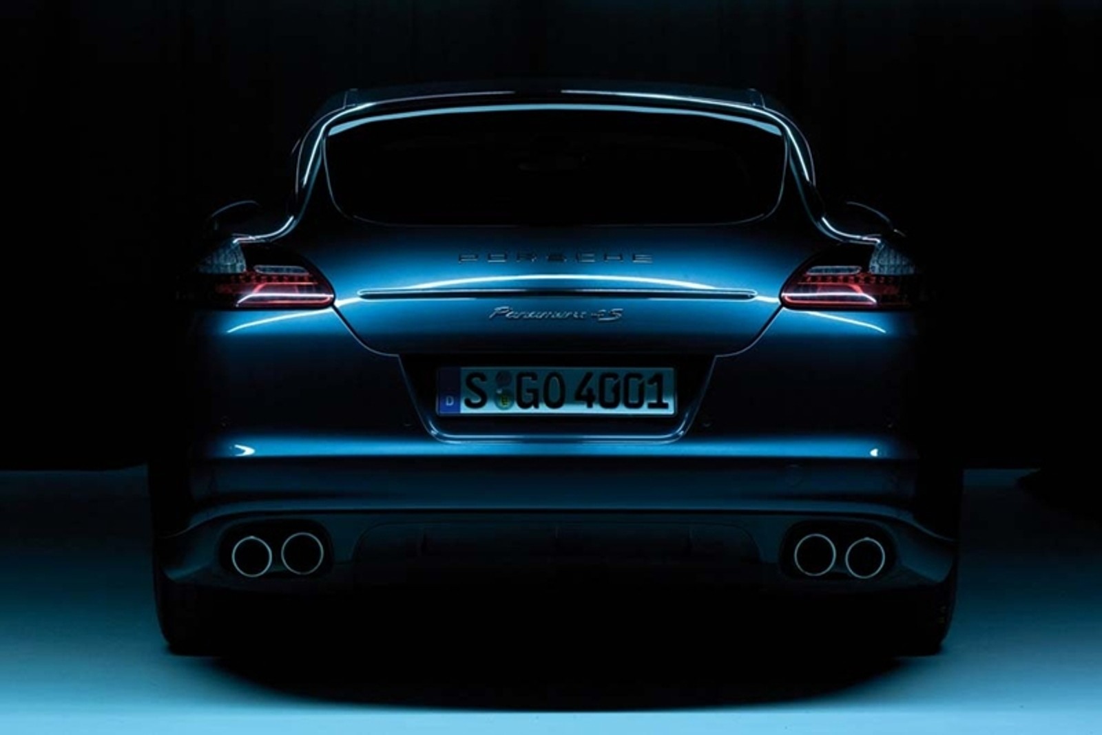 Piękne zdjęcia paskudnego Porsche