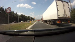Dokąd obowiązuje zakaz zawracania?