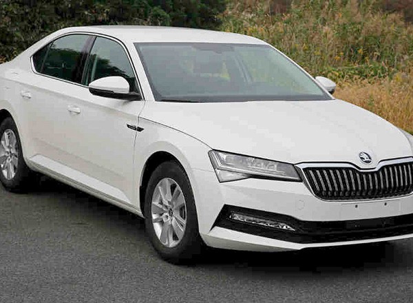 Skoda Superb - tak będzie wyglądać po liftingu
