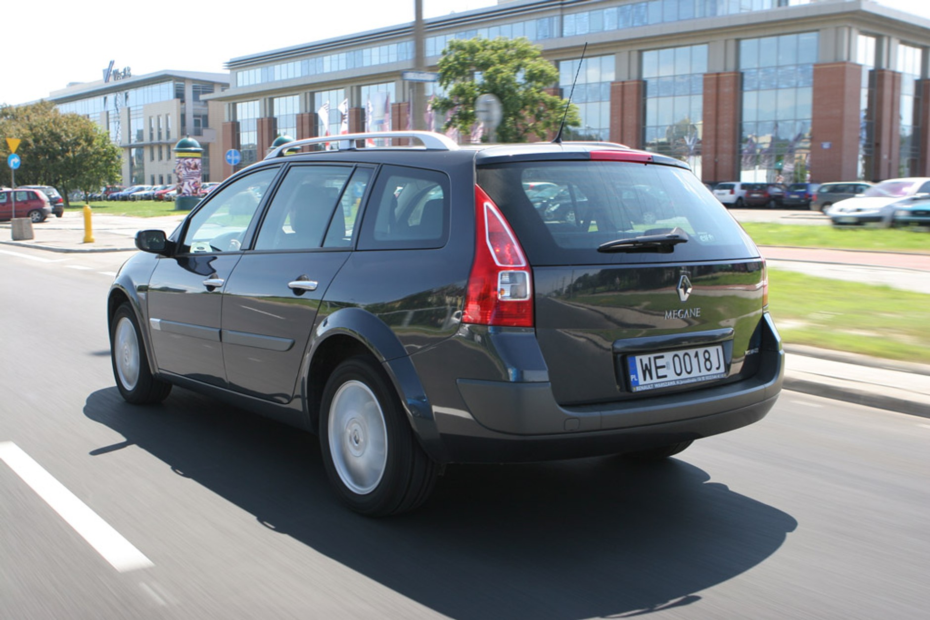 Renault Megane II 1.6 kontra 1.5 dCi: cena podobna, problemy zupełnie inne