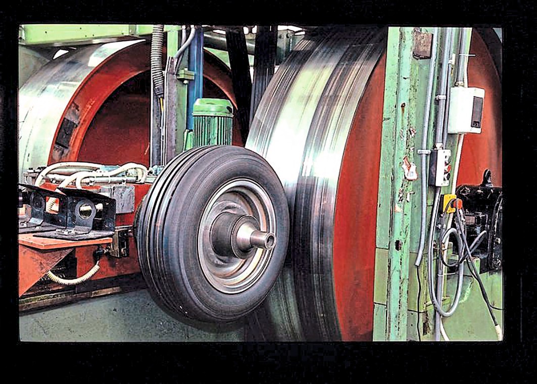 Jednym z czynników wpływających na koszty eksploatacji auta są opory toczenia generowane przez opony.