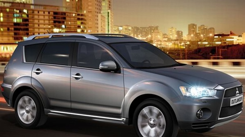 Mitsubishi Outlander 2010