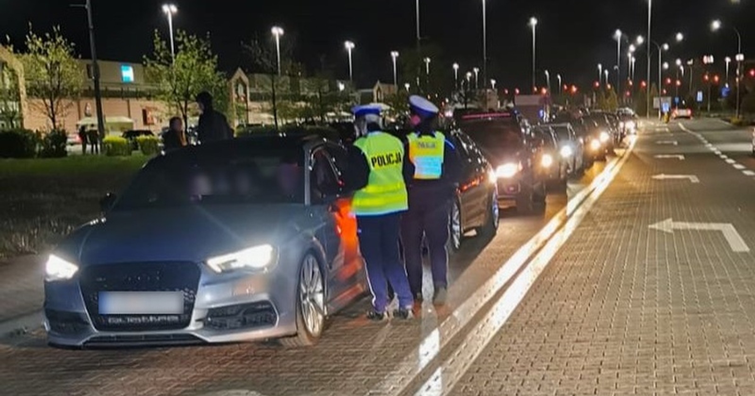 Zmodyfikowane auta na celowniku policji