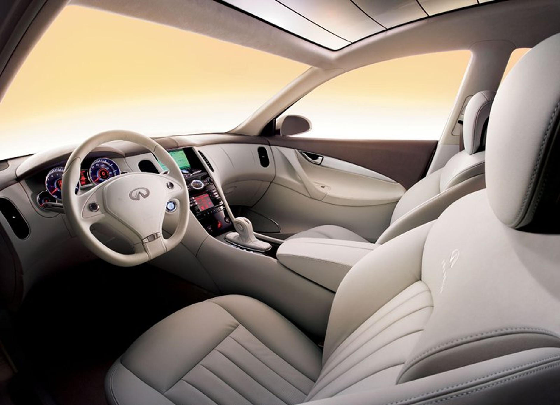 Nowy Jork: Koncepcyjne Infiniti EX odkrywa swoje tajemnice