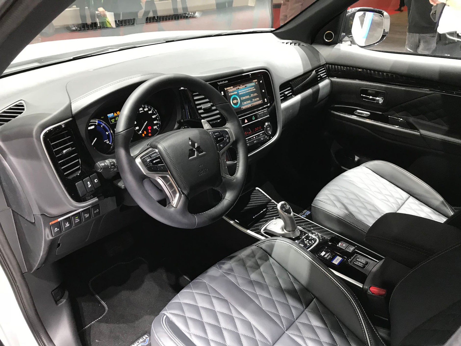 Mitsubishi Outlander PHEV