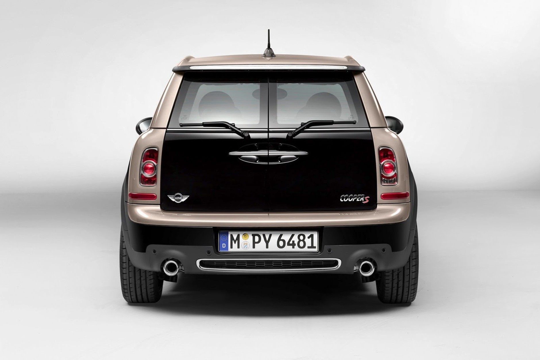 Mini Clubman Bond Street w Genewie